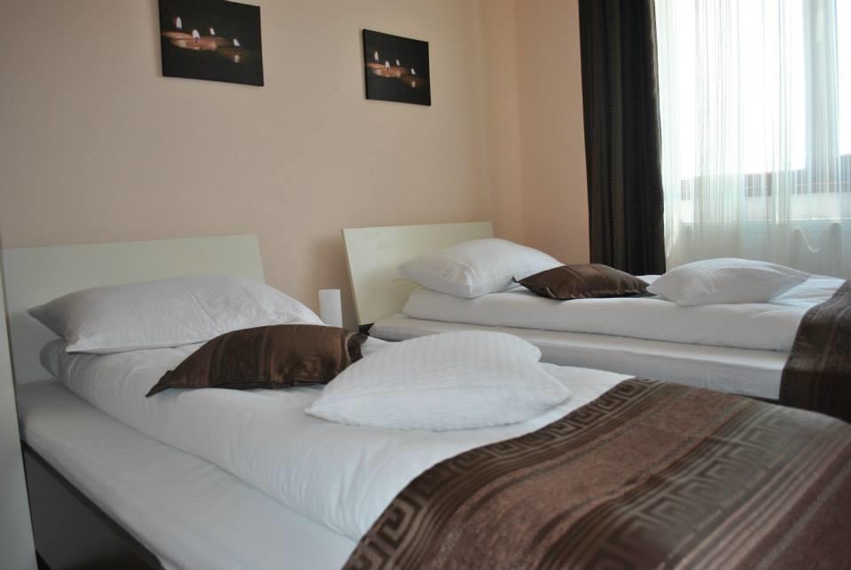Pensiunea Queen Mary Sînpetru Chambre photo
