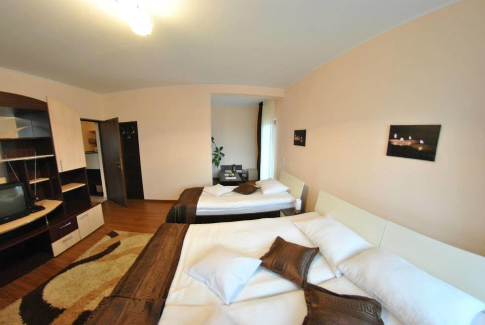 Pensiunea Queen Mary Sînpetru Chambre photo