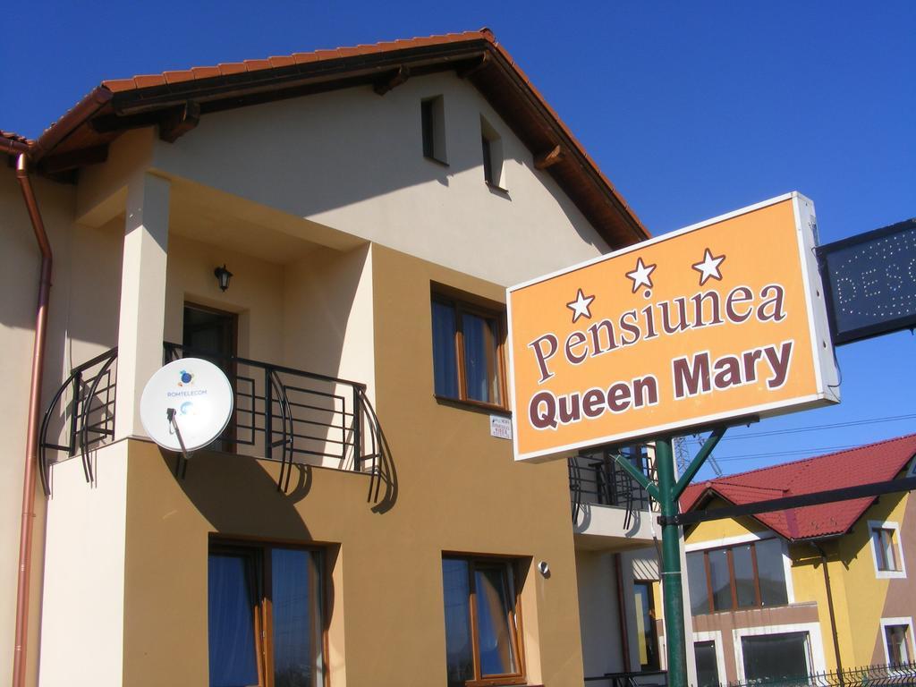 Pensiunea Queen Mary Sînpetru Extérieur photo