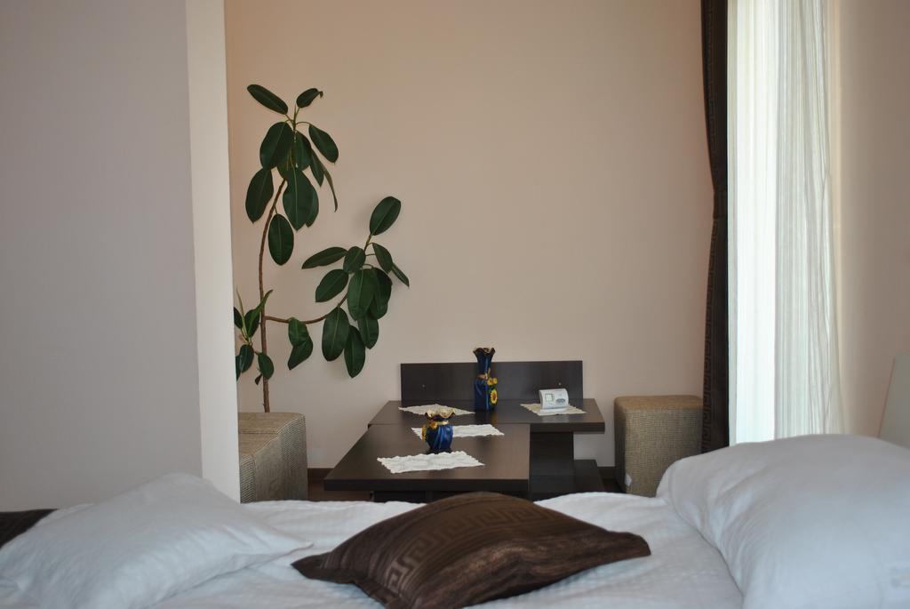 Pensiunea Queen Mary Sînpetru Chambre photo